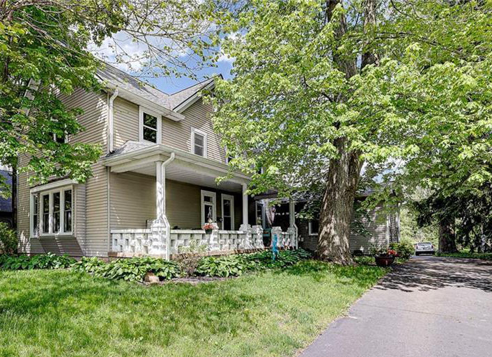 Exterior Paint Refresh - BK Interior Design project photograph